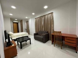 Jalan Grisek (D14), Terrace #456364321